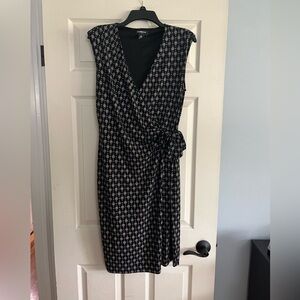 Liz Claiborne career stretch jersey wrap dress black red print sheath pencil M